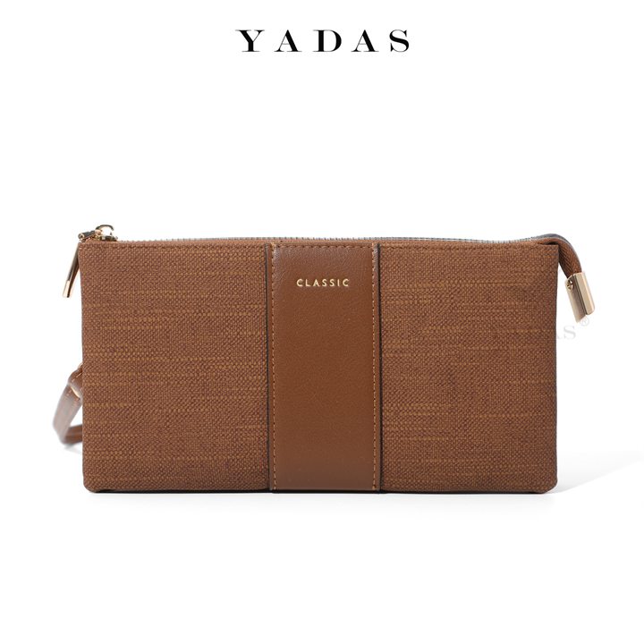 Classic brown zip wristlet